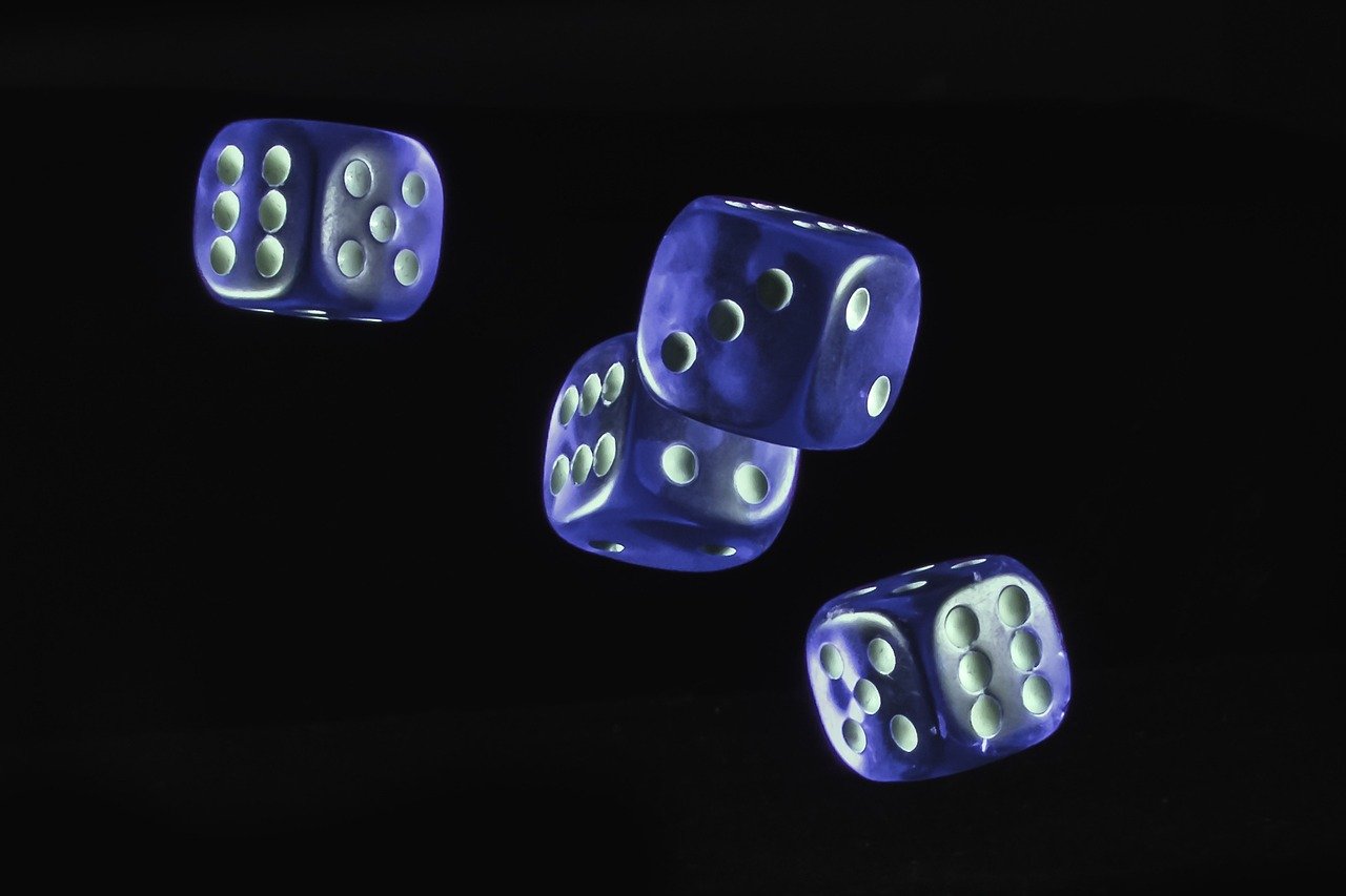 dice, gambling, game-639831.jpg